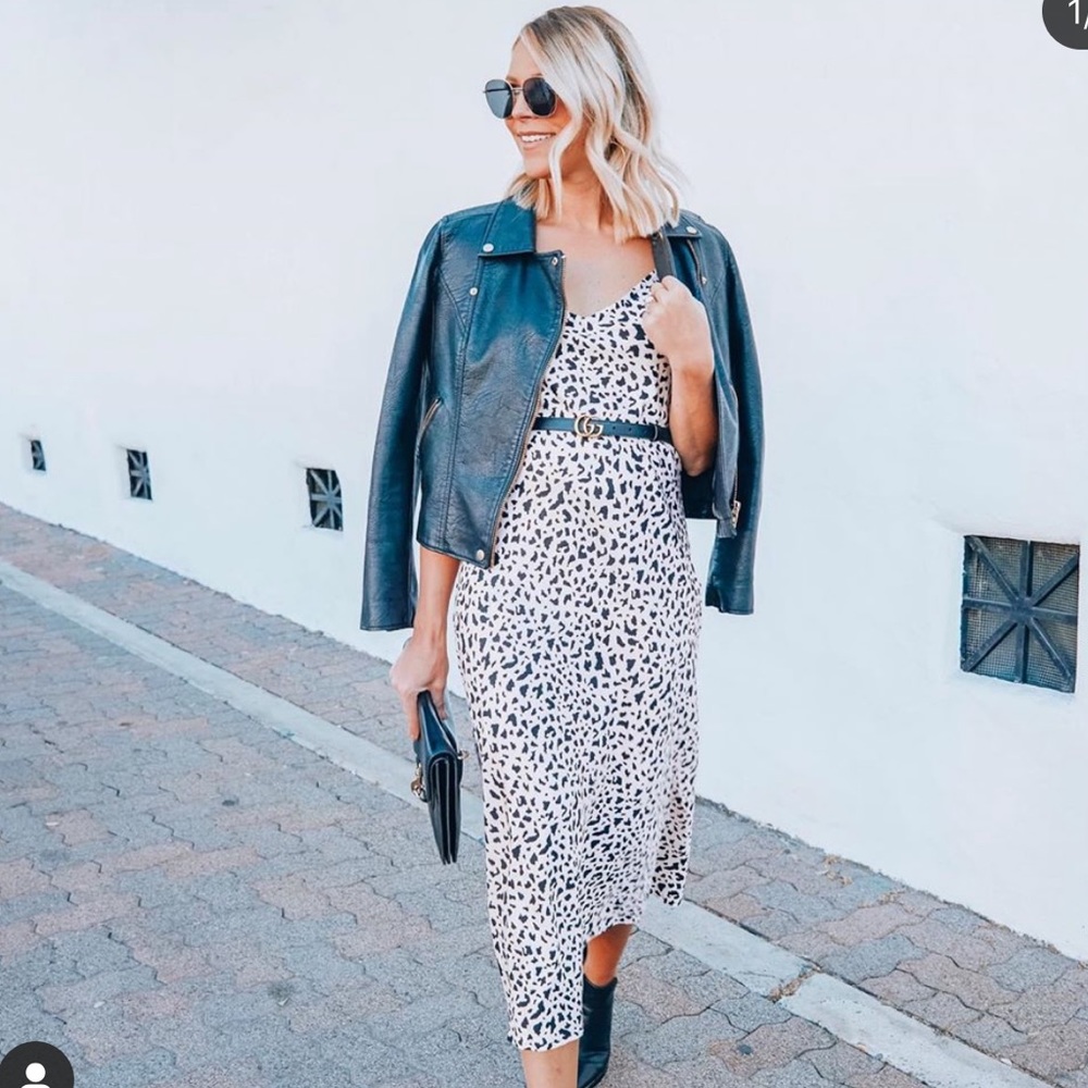 Leopard print midi dress